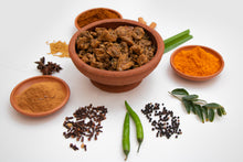 Load image into Gallery viewer, Black Curry Spice Mix Curry Kit | Quick prep in just 5 steps
